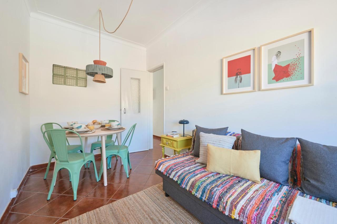 Central & Sunny 2Br Apt Near Beach, By Timecooler Setúbal Eksteriør bilde