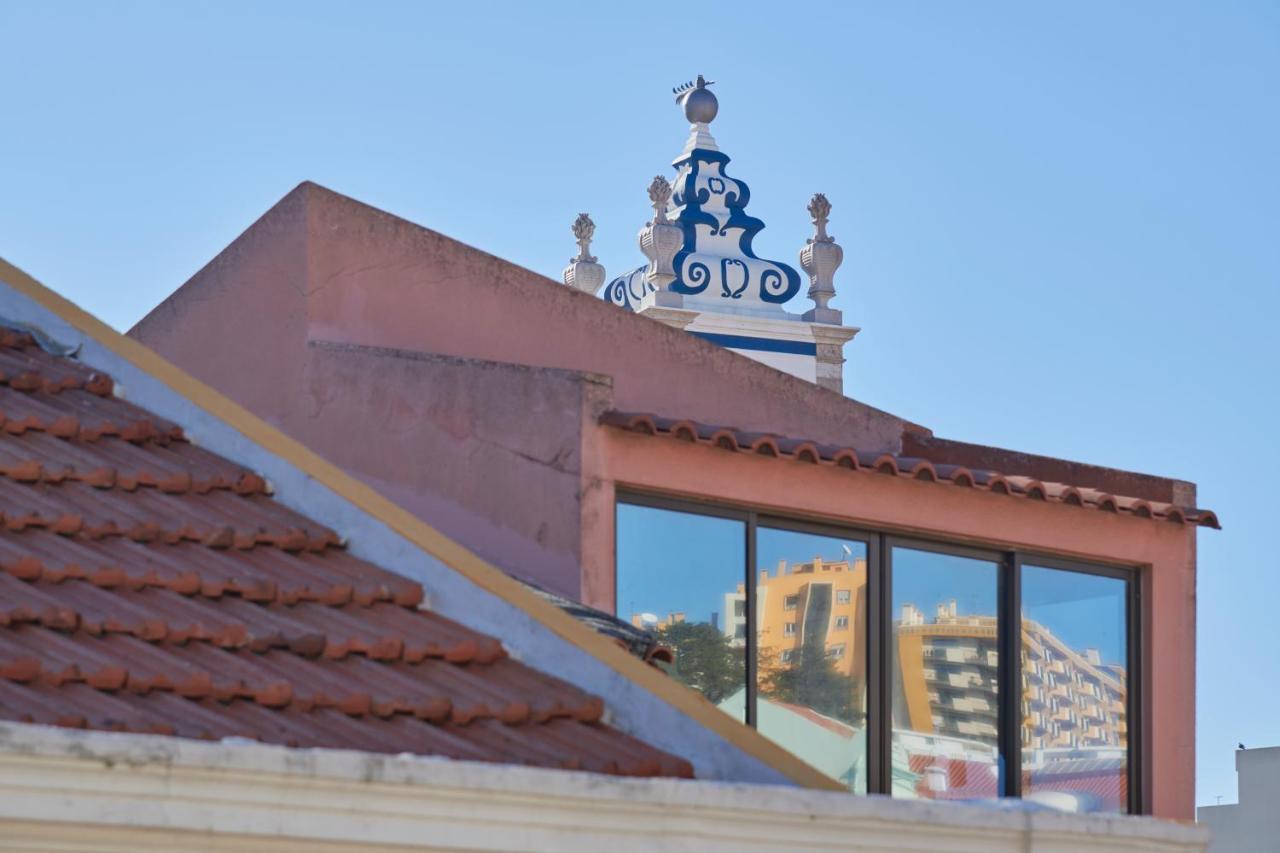 Central & Sunny 2Br Apt Near Beach, By Timecooler Setúbal Eksteriør bilde